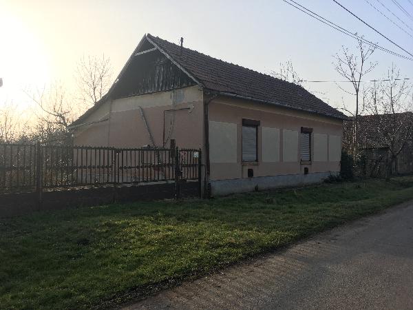 Kaszaper, Dózsa utca 31: lakóház · 525 000 Ft – árverés