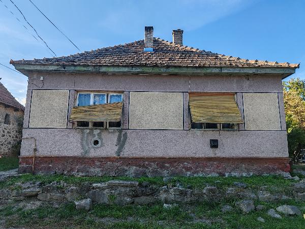 3053 Ecseg, Madách út 12: lakóház · 4 000 000 Ft – ingatlanárverés