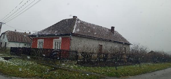 Csengerújfalu, Ady Endre utca 12: lakóház · 1 750 000 Ft – árverés
