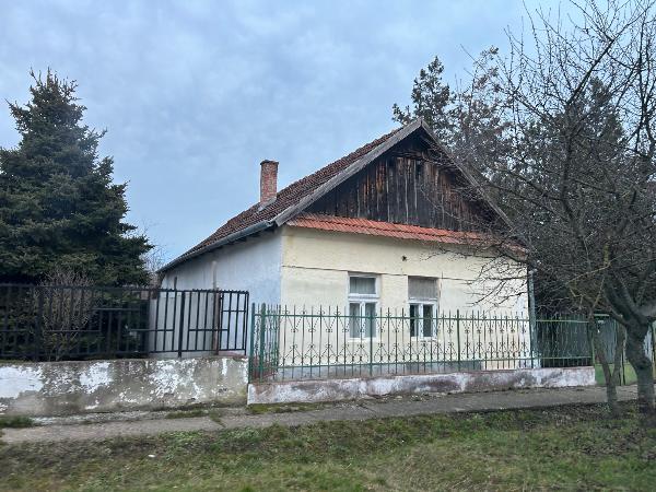Karácsond, Széchenyi István út 13.: lakóház · 227 500 Ft – árverés