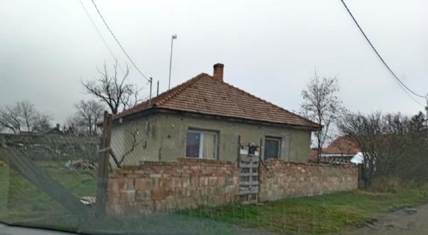 Jászkisér, Somogyi Béla utca 31. – lezárult árverés, 1 200 000 Ft