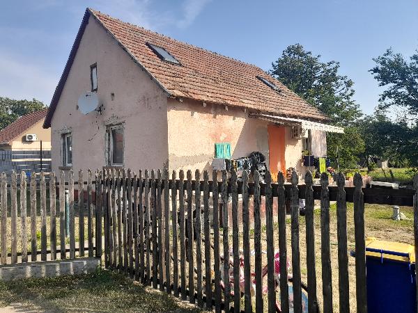 2747 Törtel, Nád út 2.: 500 000 Ft – ingatlanárverés