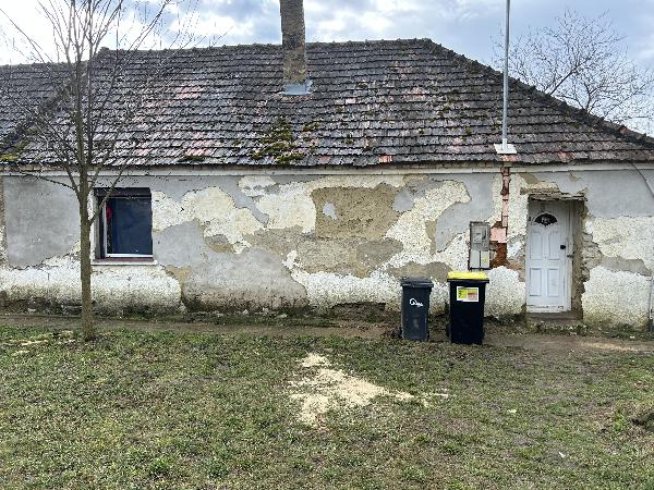Kemeneshőgyész, Kossuth Lajos utca 46.: lakóház · 300 000 Ft – árverés