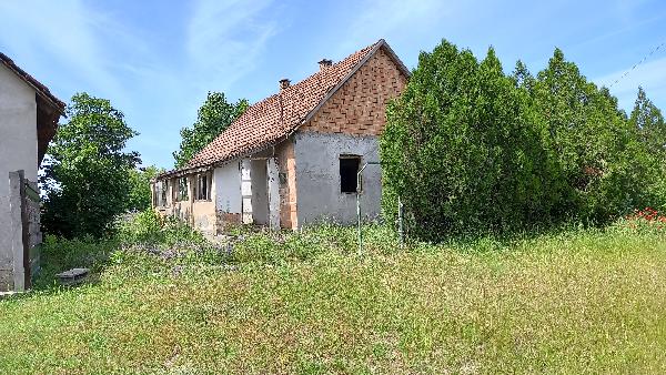 Nagykáta, Kövidinka utca