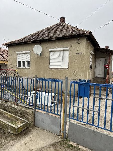Erdőtelek, Tenki utca 16.: lakóház · 3 500 000 Ft – árverés