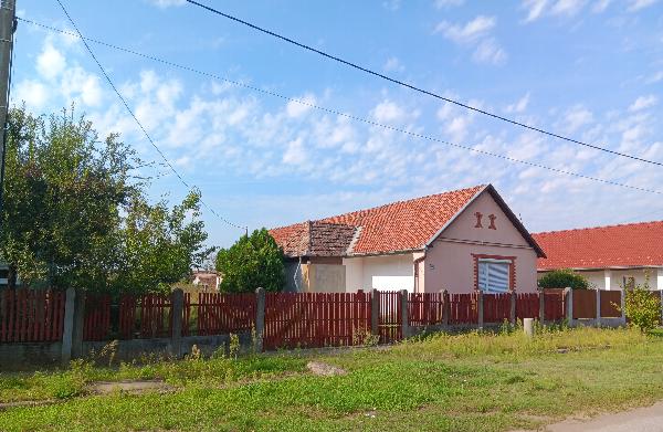Mérk, Béke utca 106: lakóház · 1 500 000 Ft – árverés