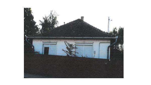 Balmazújváros, Csengő utca 6.: lakóház · 2 520 000 Ft – árverés