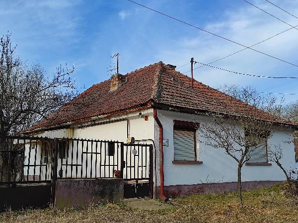 Borota, Deák Ferenc utca 89: lakóház · 2 250 000 Ft – árverés