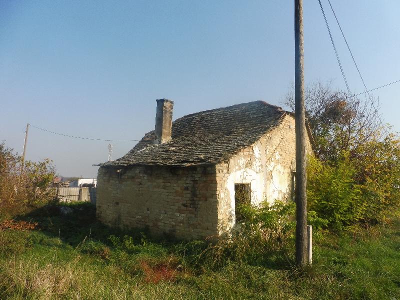 Mohács, Kismohács 11/b: gazdasági épület · 48 000 Ft – árverés