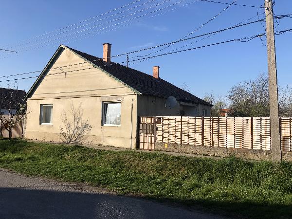 Kalocsa, Hosszú Antal utca 46.: lakóház · 500 000 Ft – árverés