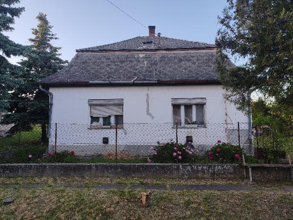 Héhalom, József Attila utca