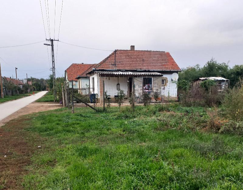Tiszabercel, Rózsa utca 40: lakóház · 900 000 Ft – árverés