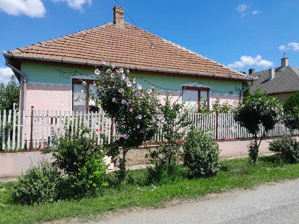 Tiszatarján, Petőfi utca 33.: lakóház · 2 800 000 Ft – árverés