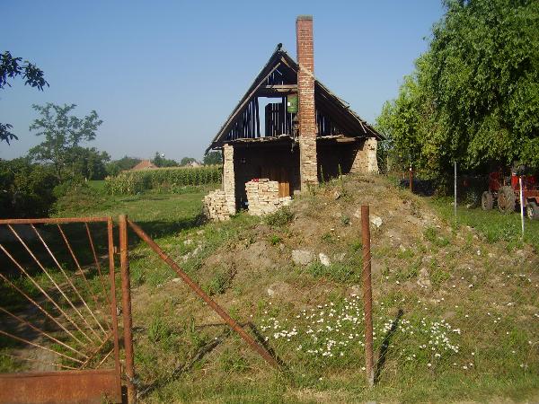 Sárbogárd, Deák Ferenc utca 48.: lakóház · 140 000 Ft – árverés