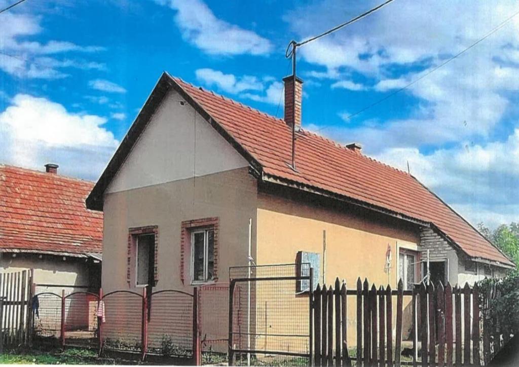Tiszabura, Táncsics Mihály utca 5/a. – lezárult árverés, 1 470 000 Ft