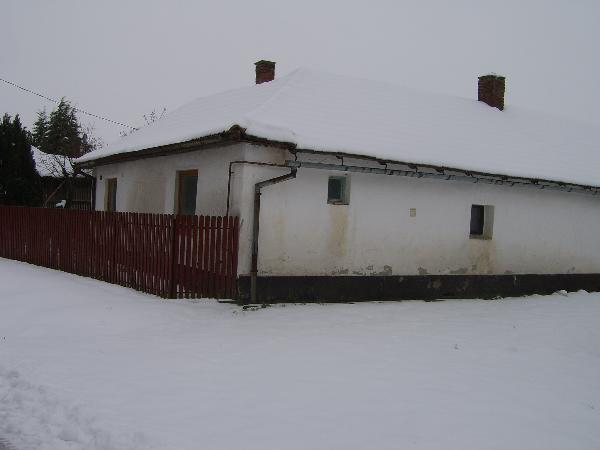 5673 Kamut, Közép u. 30.: lakóház · 2 200 000 Ft – ingatlanárverés