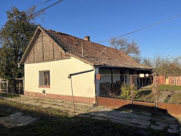 Köröstarcsa, Szabadkai utca 3: lakóház · 3 000 000 Ft – árverés