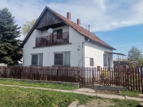 Vésztő, Vásártér utca 16/a.: lakóház · 379 168 Ft – árverés
