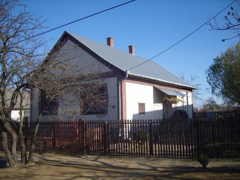 Nyírbéltek, Esze Tamás u. 26.: lakóház · 1 200 000 Ft – árverés