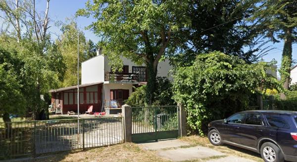 Velence, Kertész utca 4,