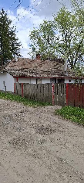 Gyomaendrőd, Álmosdomb utca 2.: lakóház · 875 000 Ft – árverés