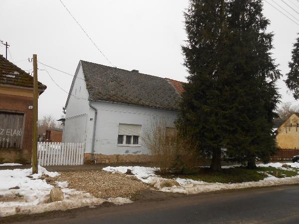 Vízvár, Szent István utca 17.: lakóház · 2 500 000 Ft – árverés