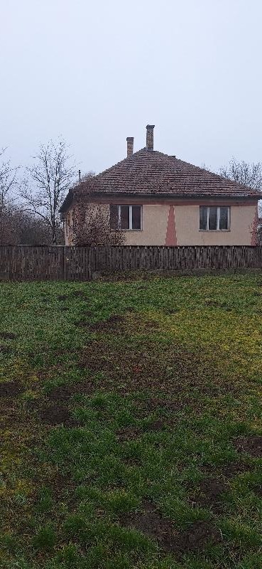 Tiszalök, Honvéd utca 33.