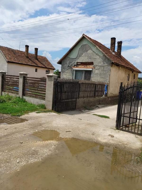 Sajószentpéter, Váci Mihály utca 7