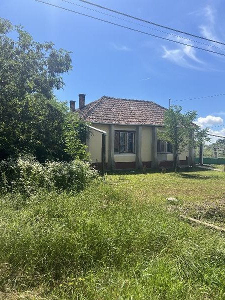Tiszanána, Ady Endre út 13: lakóház · 2 500 000 Ft – árverés