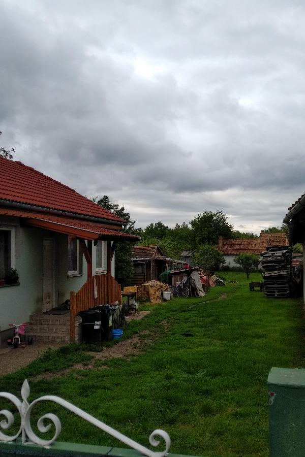 Berhida, Bezerédi utca