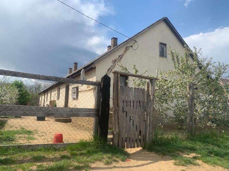 Nyírkáta, Damjanich utca 31-33: lakóház · 87 500 Ft – árverés