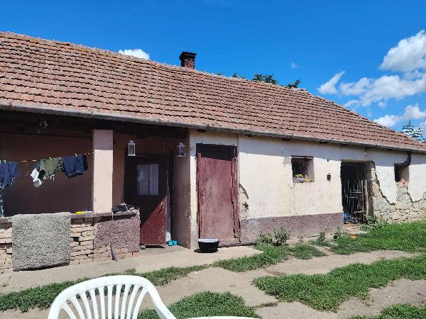 3860 Encs, Fő utca 71: lakóház · 1 250 000 Ft – ingatlanárverés