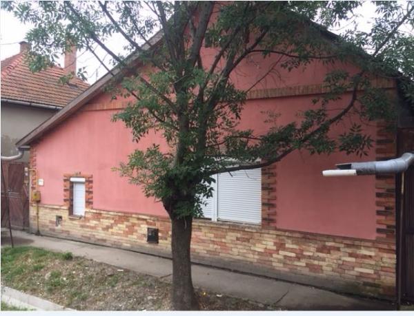 Hódmezővásárhely, Ábrai Károly utca 21: lakóház · 1 820 000 Ft