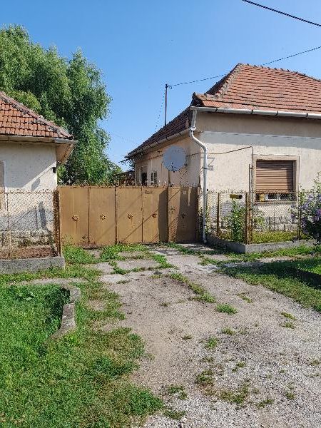 Tófalu, Táncsics Mihály utca 14.: lakóház · 1 000 000 Ft – árverés