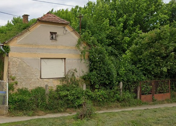 Büssü, Kossuth L. utca 61.