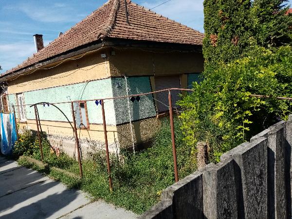 Délegyháza, Petőfi utca 33.: lakóház · 3 589 863 Ft – árverés