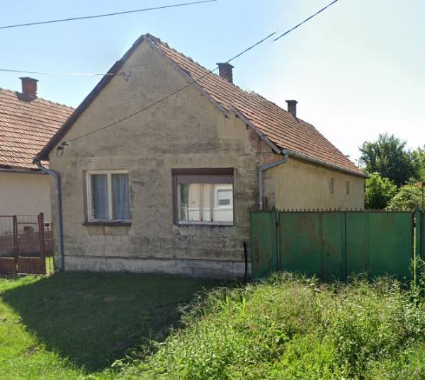 Rakamaz, Szent István út 218.: lakóház · 150 000 Ft – árverés