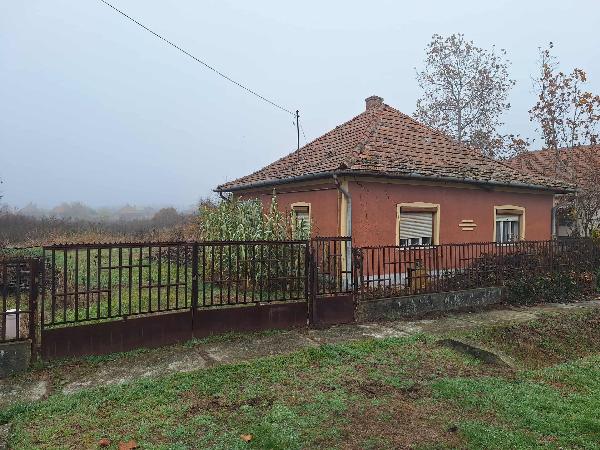 3458 Tiszakeszi, Jókai utca 37.: 1 750 000 Ft – ingatlanárverés