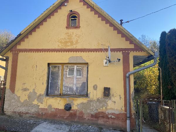 Hőgyész, Petőfi Sándor utca 26.: lakóház · 5 000 000 Ft – árverés