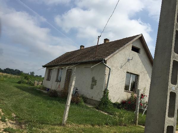 Szatmárcseke, Rákóczi utca 63: lakóház · 1 500 000 Ft – árverés