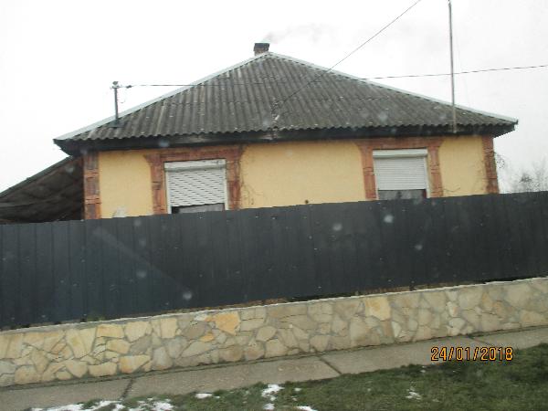 Tuzsér, Dózsa György utca 130-132.: lakóház · 300 000 Ft – árverés