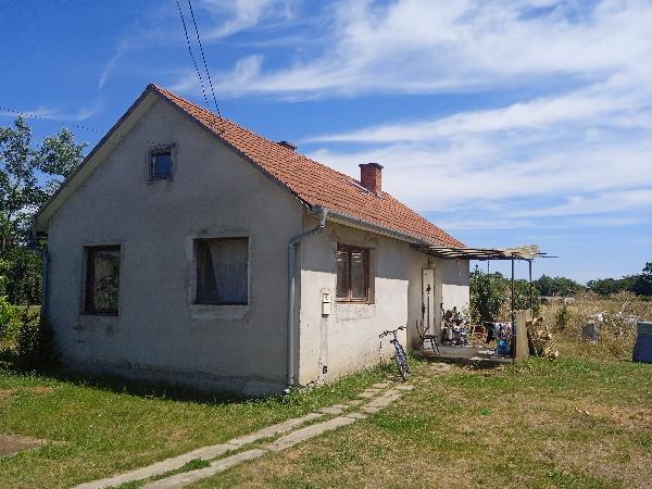 6635 Szegvár, Nefelejcs utca 4.: 1 750 000 Ft – ingatlanárverés