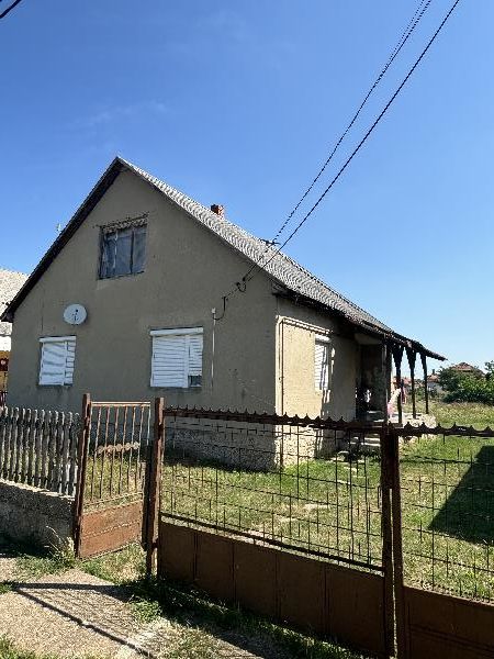 Tiszalúc, Gárdonyi utca 73.: lakóház · 2 400 000 Ft – árverés