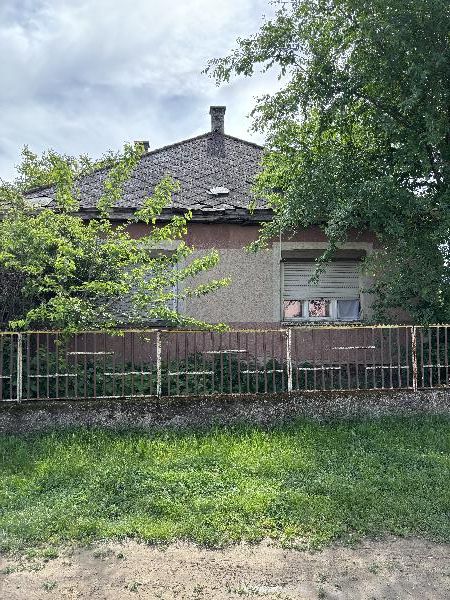 Prügy, Dankó Pista utca 11.: lakóház · 540 000 Ft – árverés