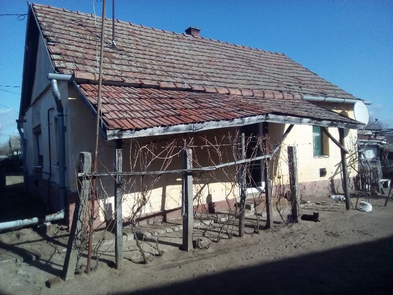 Nyírlugos, Acsádi utca 98.: lakóház · 201 600 Ft – árverés