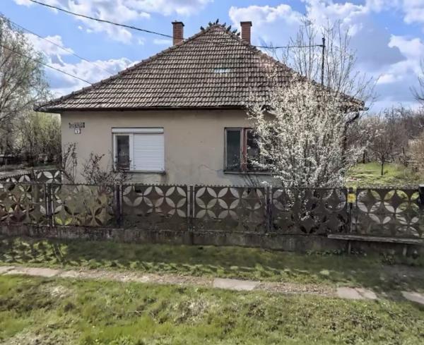 Hajdúszovát, Görgey utca 5.: lakóház · 262 500 Ft – árverés