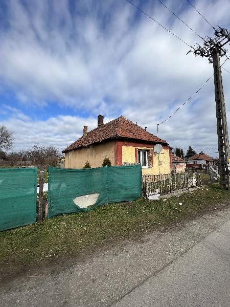 Erdőtelek, Bajcsy-zsilinszky utca 4: lakóház · 75 000 Ft – árverés