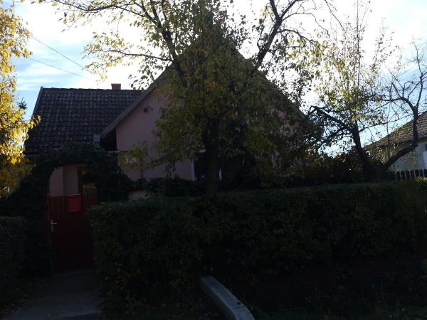 Vésztő, Bajza utca 14: lakóház · 2 100 000 Ft – árverés