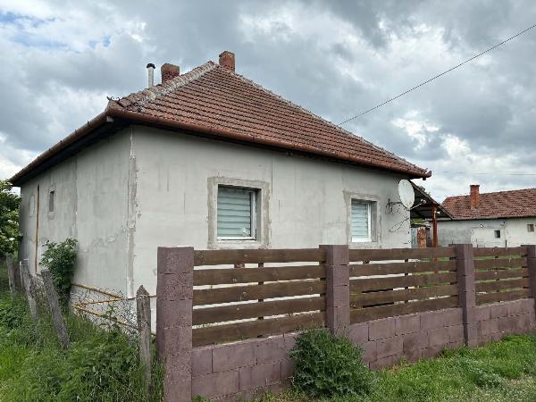 Tiszatarján, Petőfi Sándor utca 5.: lakóház · 3 750 000 Ft – árverés