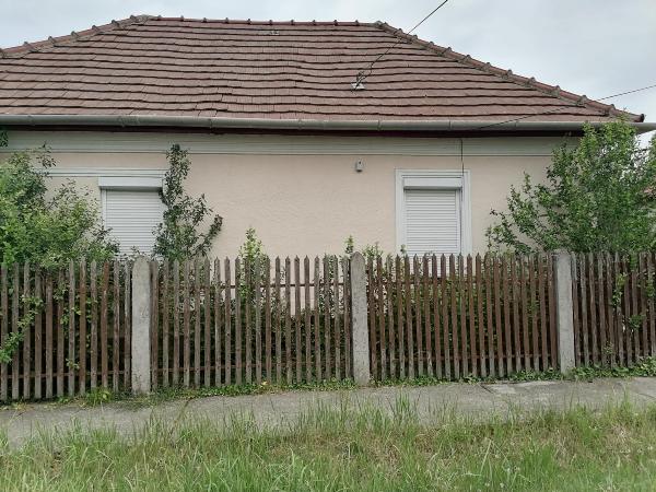 Edelény, Vörösmarty Mihály út 23.: lakóház · 1 050 000 Ft – árverés